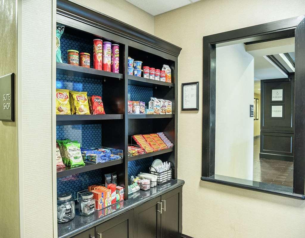 Hampton Inn & Suites Bay City Ristorante foto