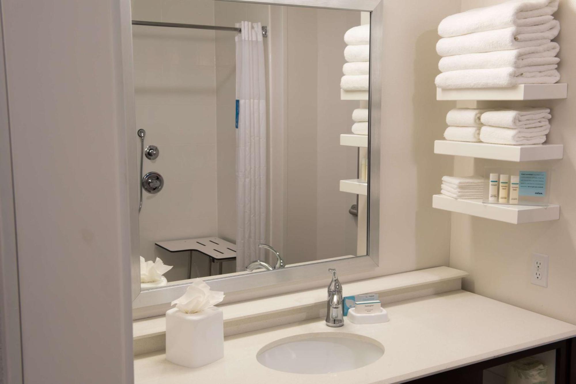 Hampton Inn & Suites Bay City Esterno foto